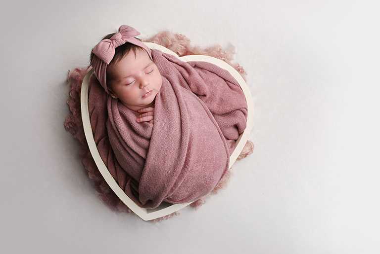 Read more about the article Faigy’s Newborn Session:)